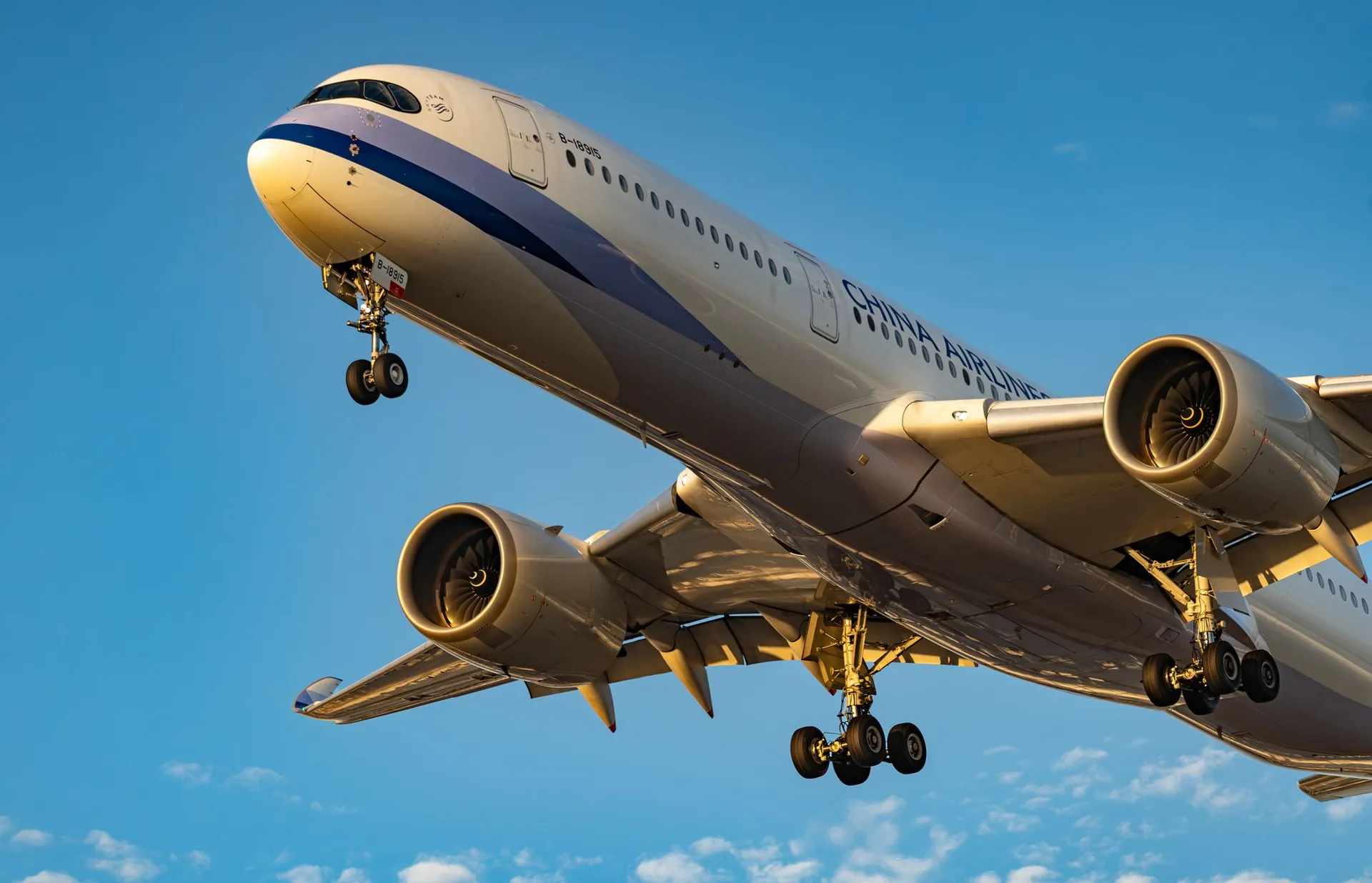 Airliner on approach to Ontario International Airport